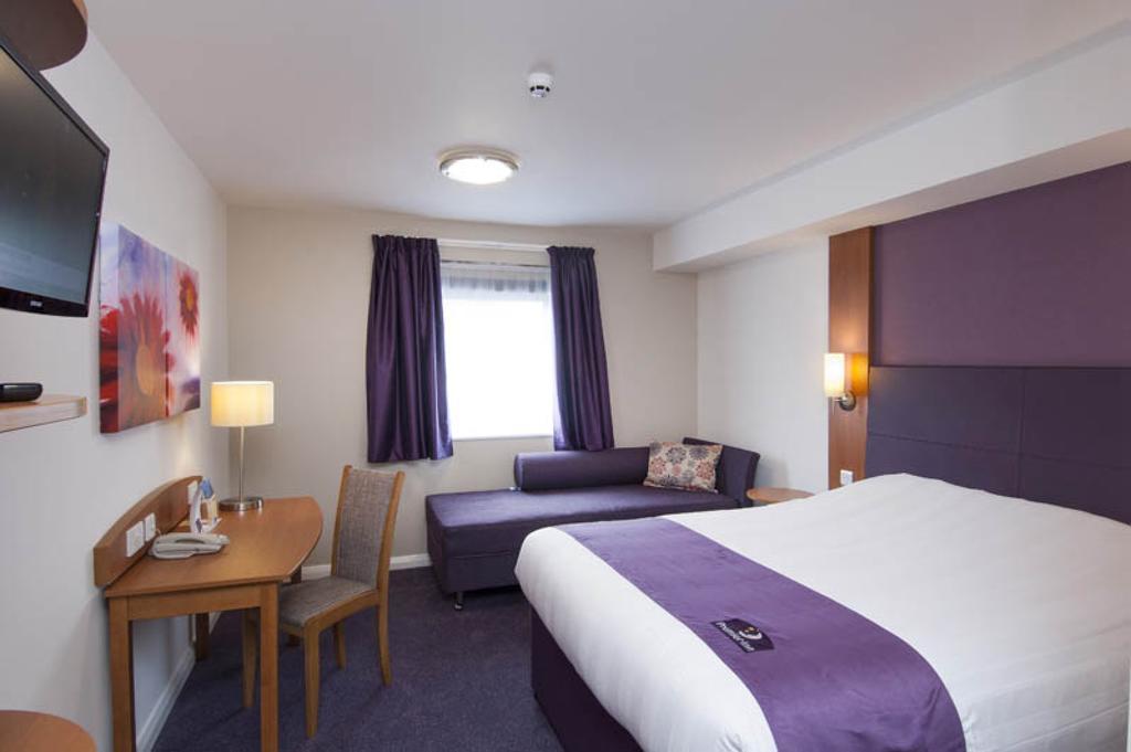 Premier Inn Hatfield 部屋 写真