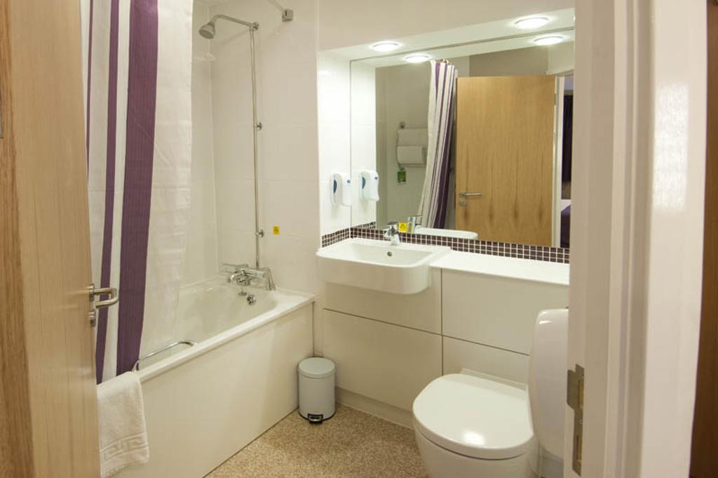 Premier Inn Hatfield 部屋 写真