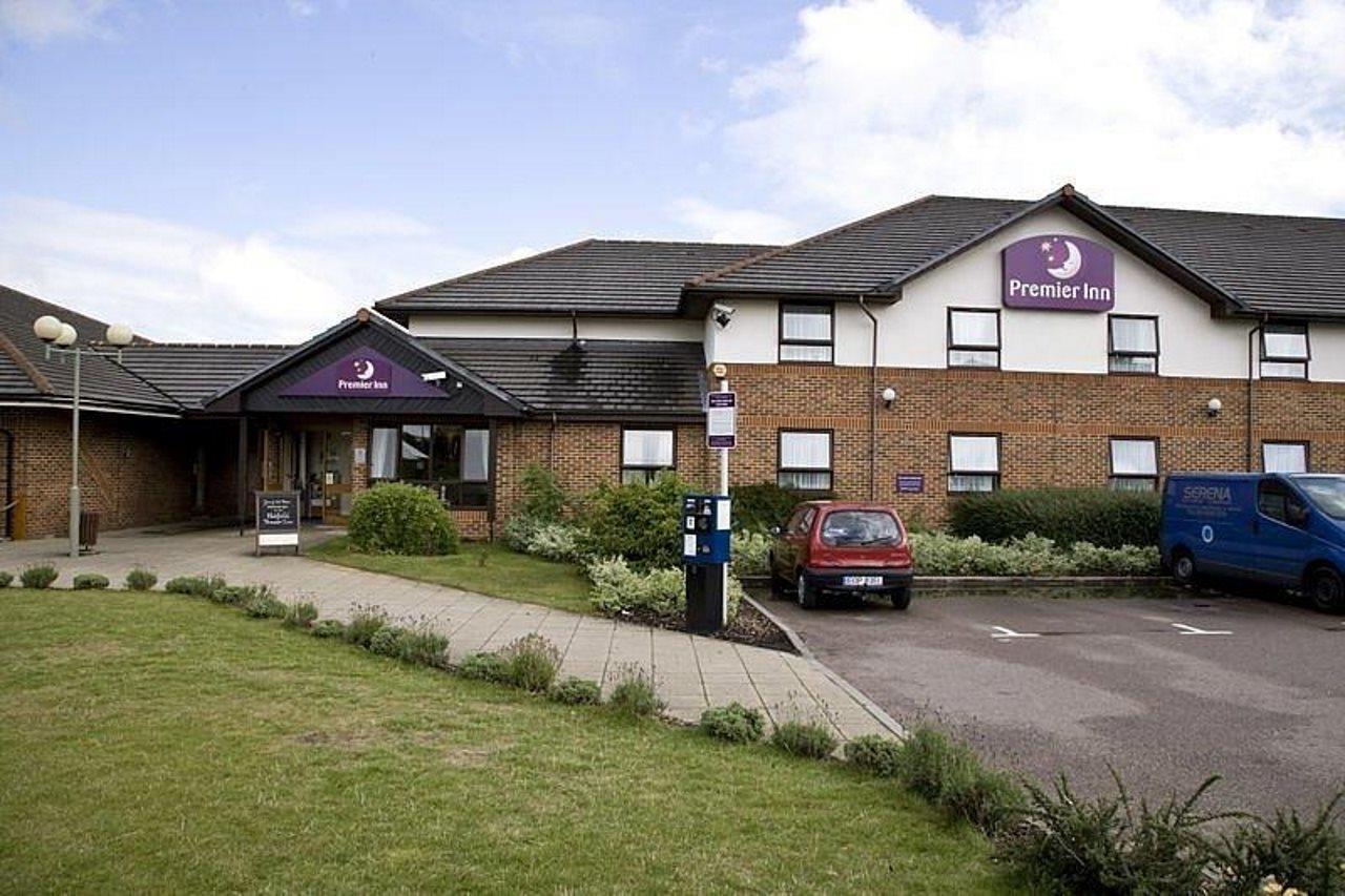 Premier Inn Hatfield エクステリア 写真