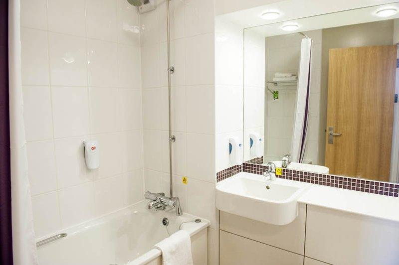 Premier Inn Hatfield エクステリア 写真